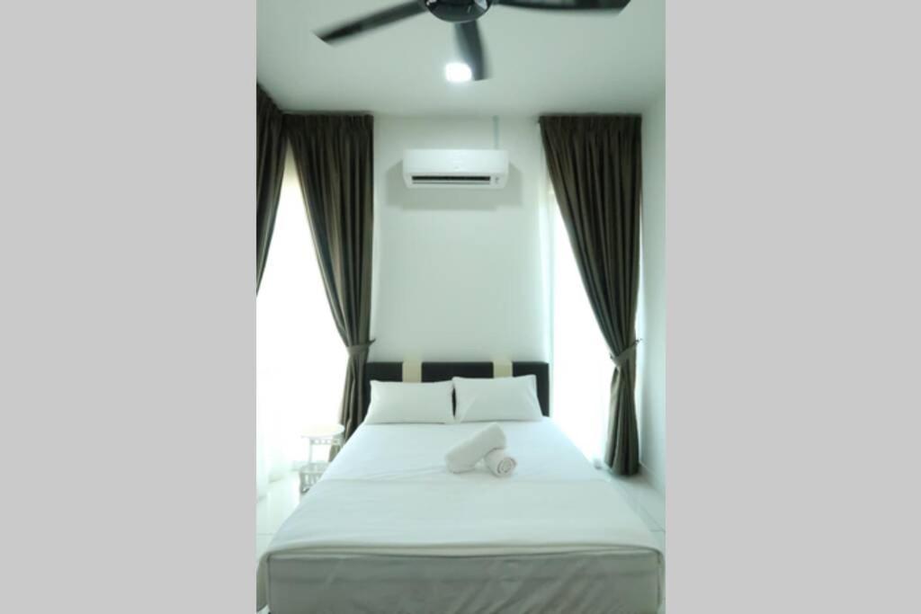 Promo Private Luxurious Nilai Vacation Home Exterior foto